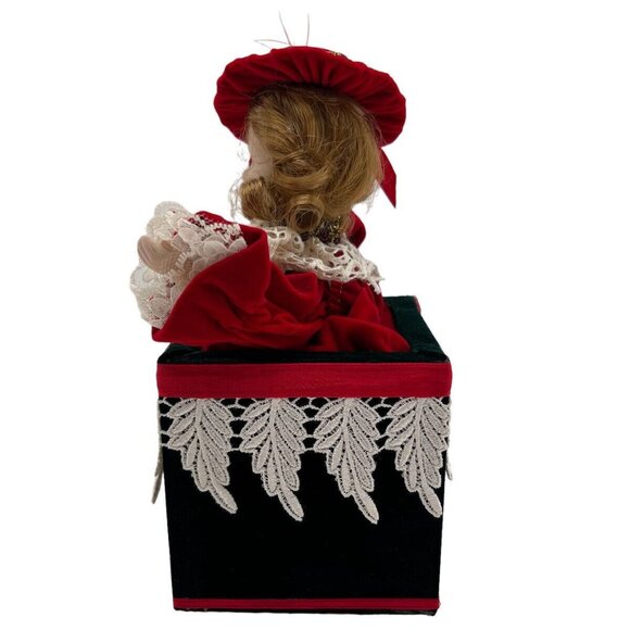 Vintage Jack-In-The-Box Jester Porcelain Doll With Red Velvet Victorian Outfit L - Picture 7 of 10